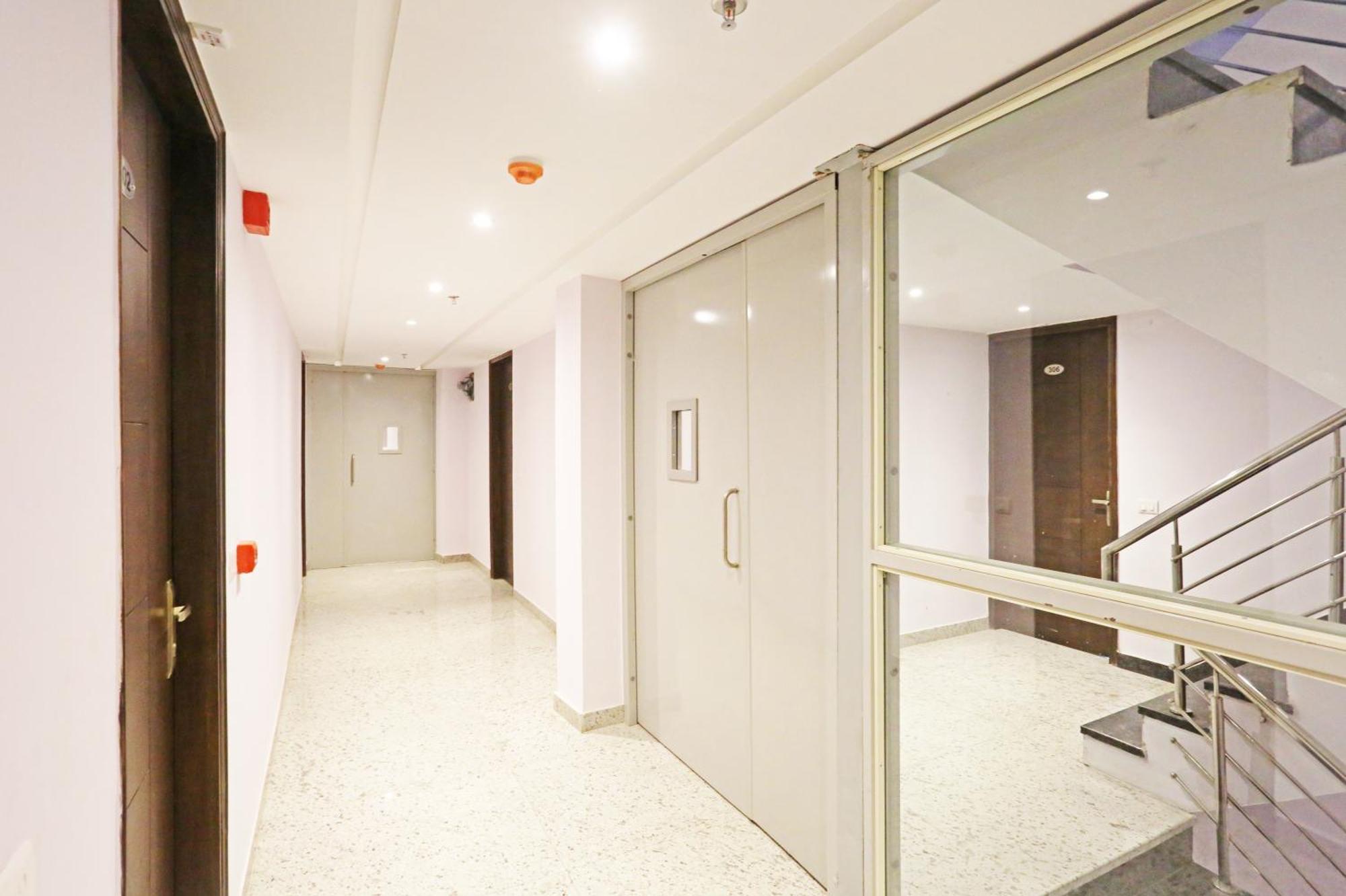 Frankstay By Hotel Mayfair Newly Built - Nuova Delhi Esterno foto